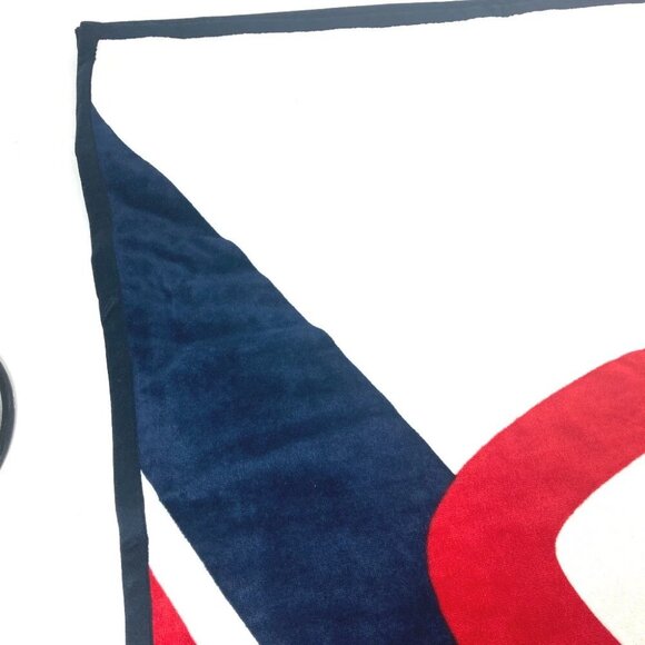 LOUIS VUITTON M70500 Bath towel Interior Throw Louis Vuitton Cup LVCUP towel - Picture 5 of 12